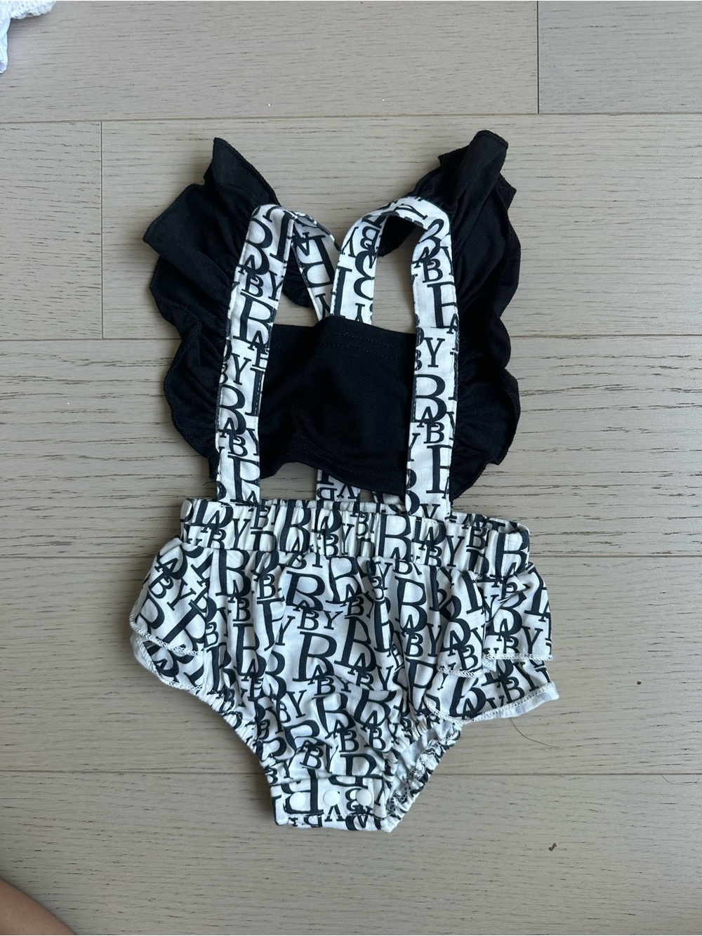 SHEIN Black & White Monogram Ruffle Overalls for Kids